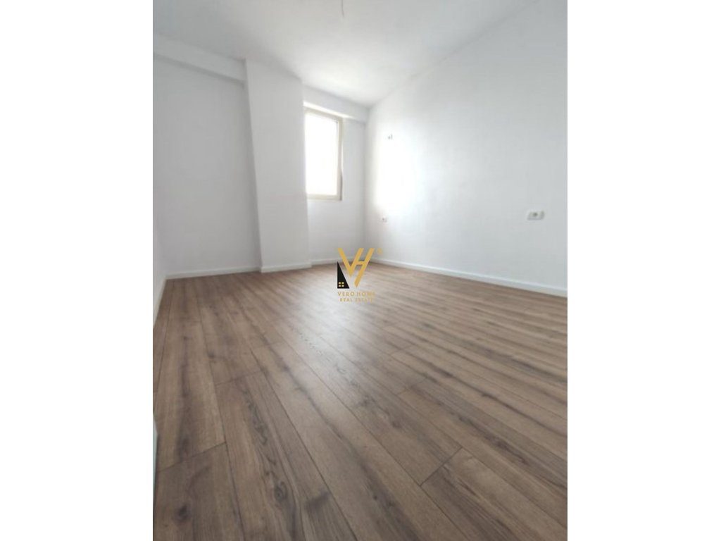 SHITET APARTAMENT 1+1 RR.ALEKSANDER KONDA, FRESK 83.000 EURO 2