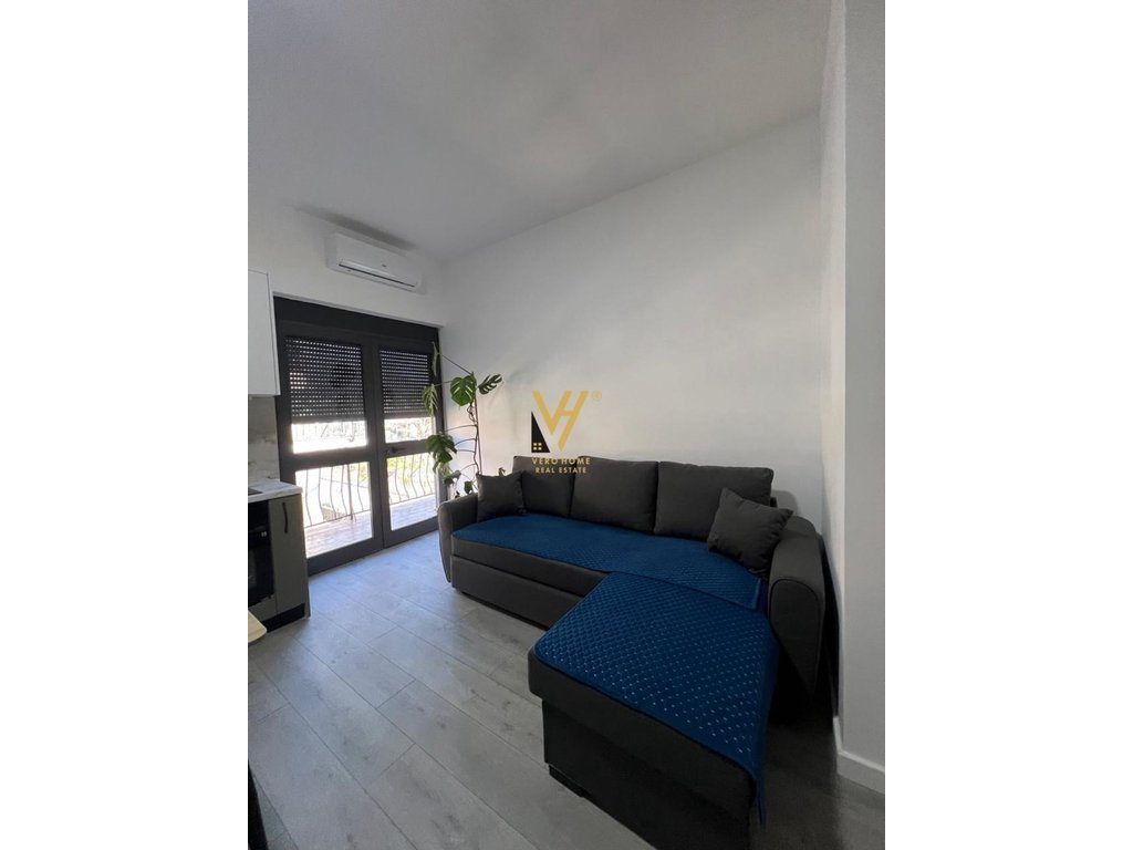 JEPET APARTAMENT 1+1+BLK ME QIRA NE SHKOZE 55.000 LEKE