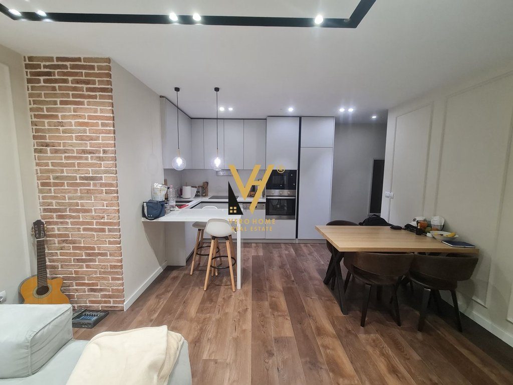 JEPET APARTAMENT 1+1+BLK ME QERA TE PALLATET ÇABEJ, YZBERISHT 500 EURO 3