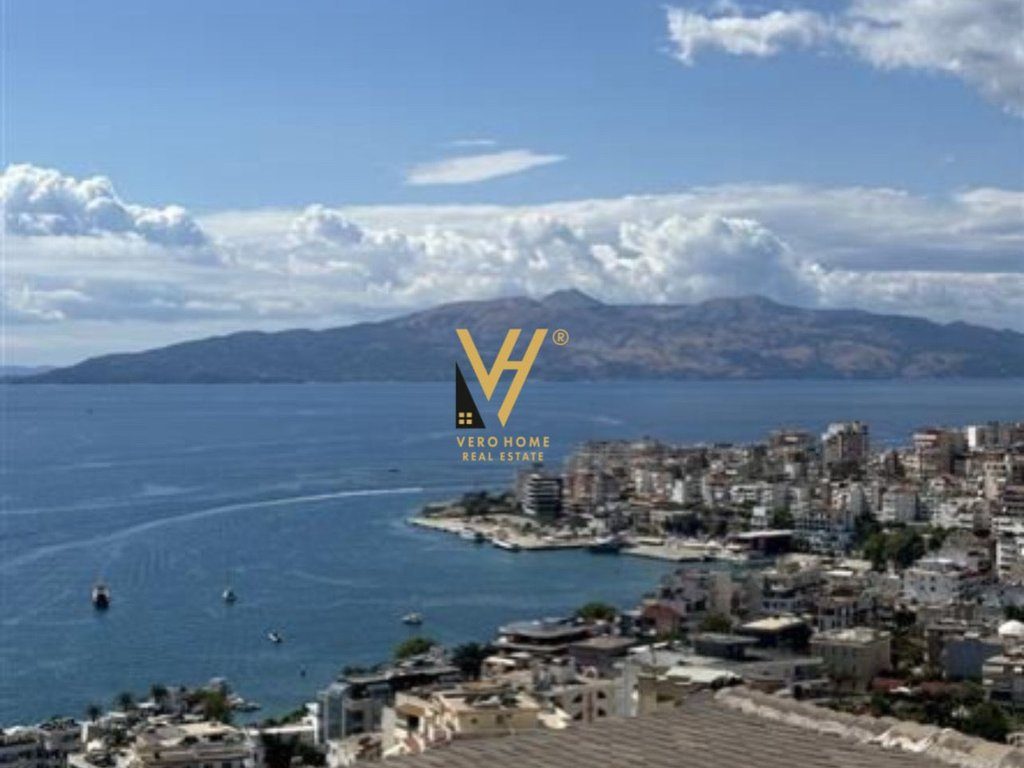 SHITET PAPAFINGO 3+1+3 NE SARANDE 255.000 EURO
