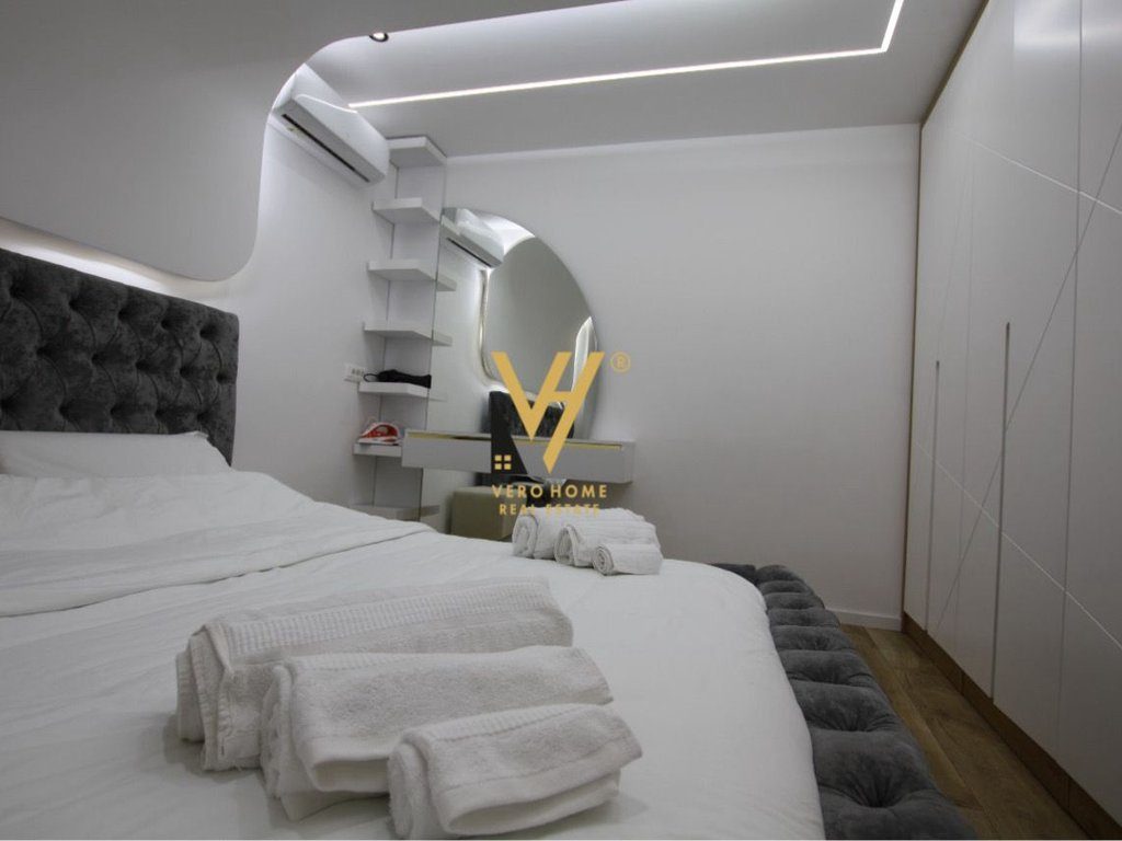 JEPET APARTAMENT 1+1 ME QIRA TE 21 DHJETORI 650 EURO 4