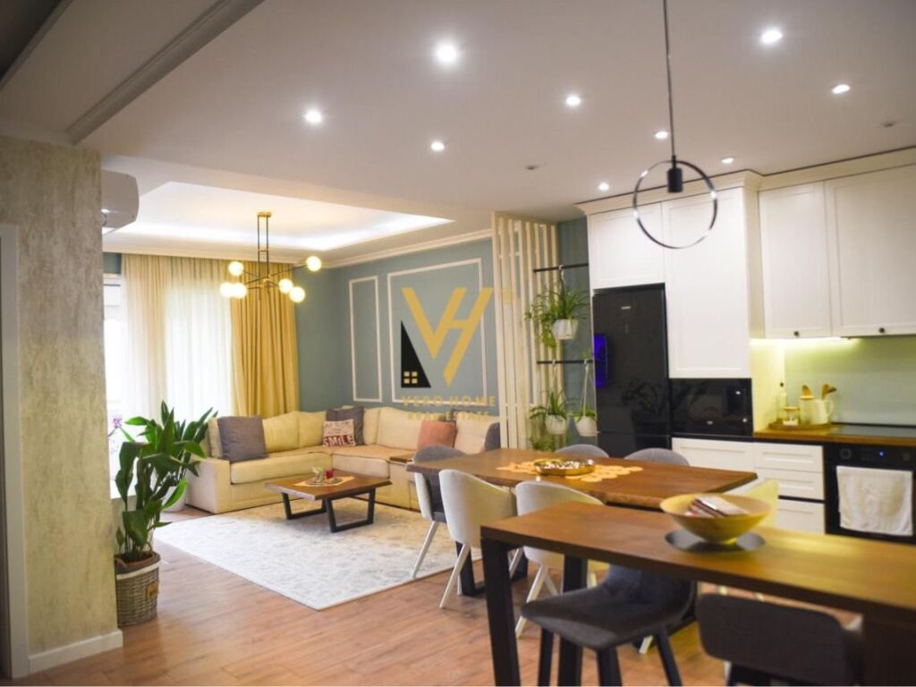Shitet apartament 2+1+2 ne Kinostudio 115 m2 2