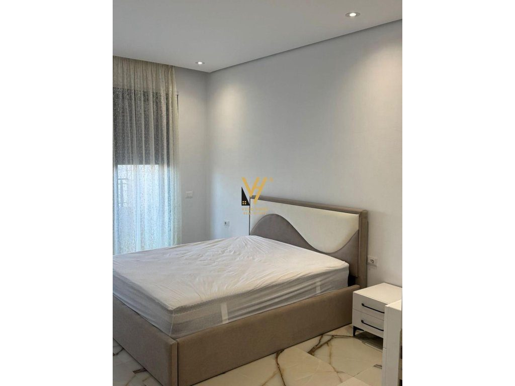 JEPET APARTAMENT 1+1 ME QIRA TE LIQENI I THATE 900 EURO 3