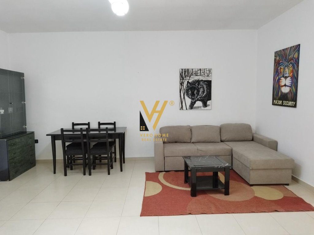 JEPET APARTAMENT 2+1+BLK ME QERA NE YZBERISHT 40.000 LEKE