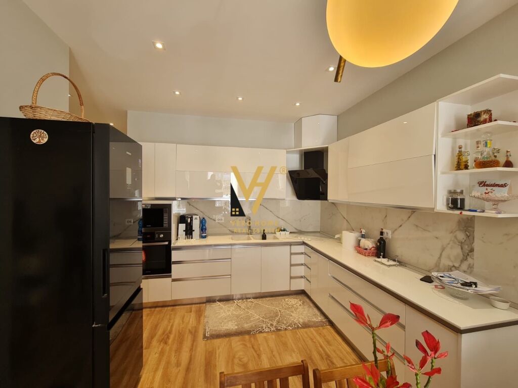 Shitet Apartament 3+1+2+ballkon te Secret Garden Residence, Teg 166 m2 3