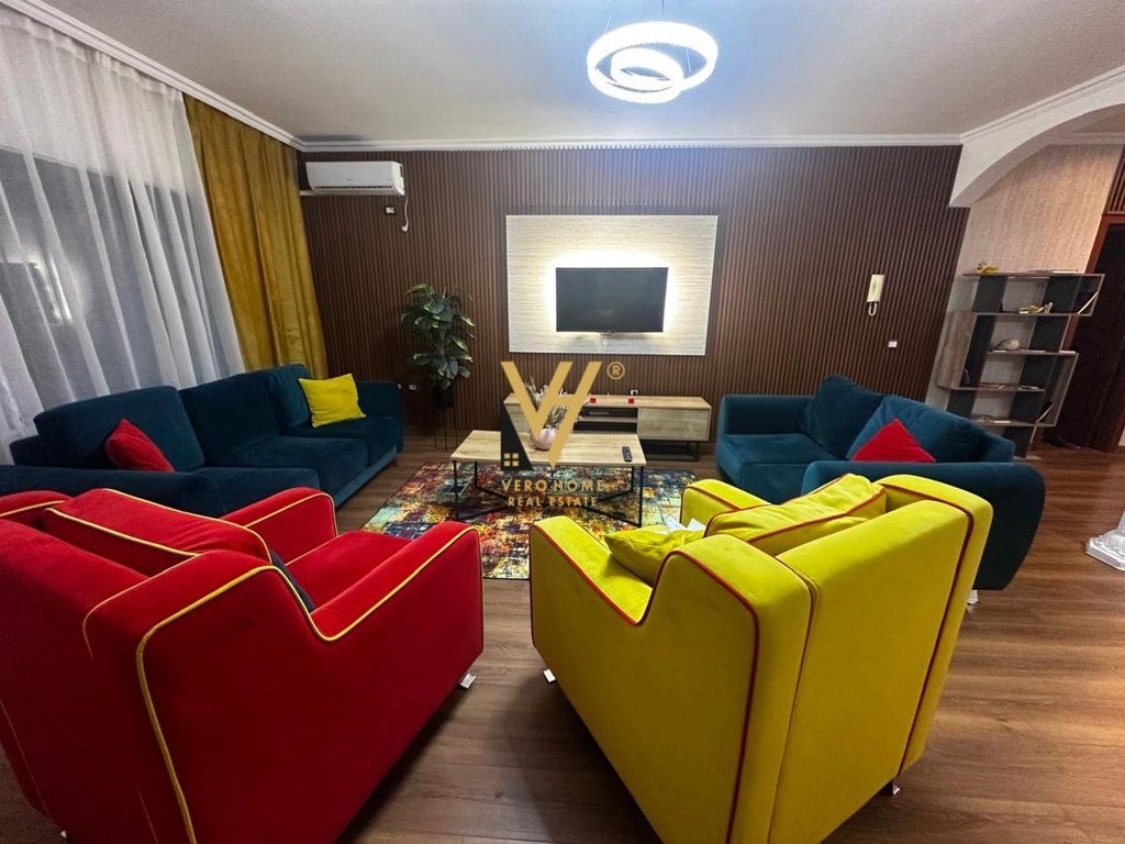 JEPET APARTAMENT 2+1+BLK ME QERA TE MYSLYM SHYRI 80.000 LEKE