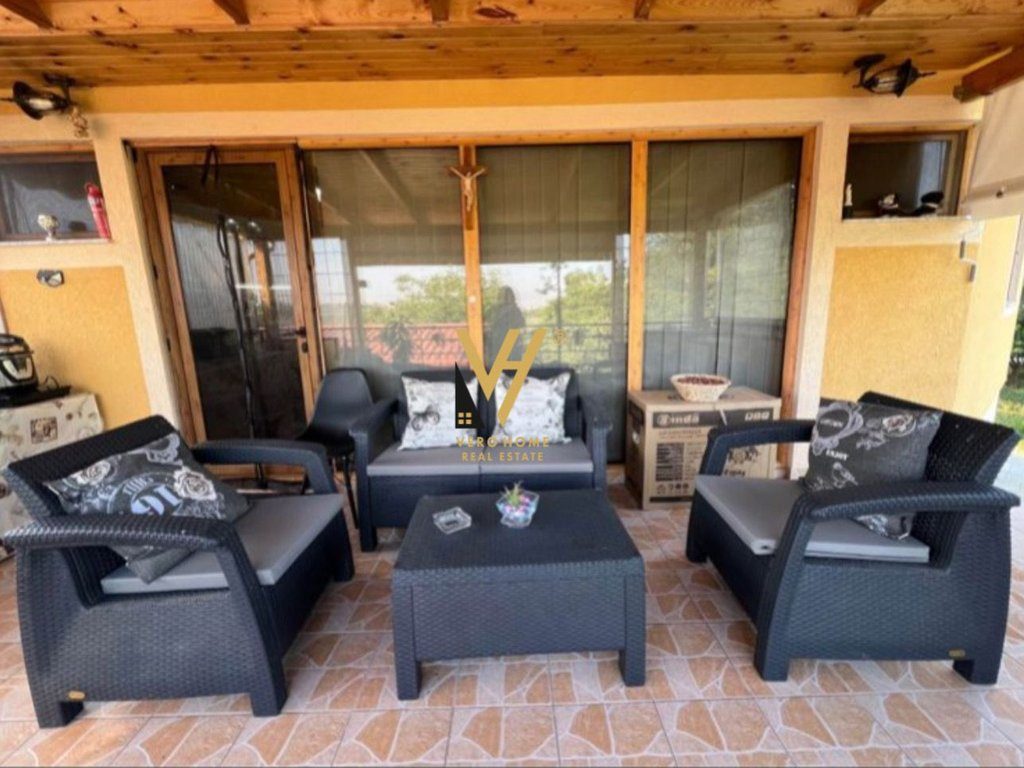 SHITET VILE 3+1+2+BLK NE DAIAS, PETRELE 600.000 EURO 4