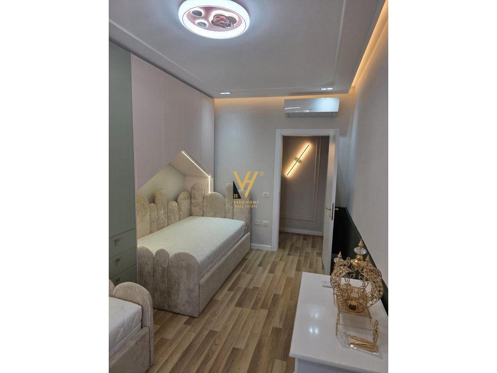 JEPET APARTAMENT 2+1+2 ME QIRA NE ASTIR 1.000 EURO 4
