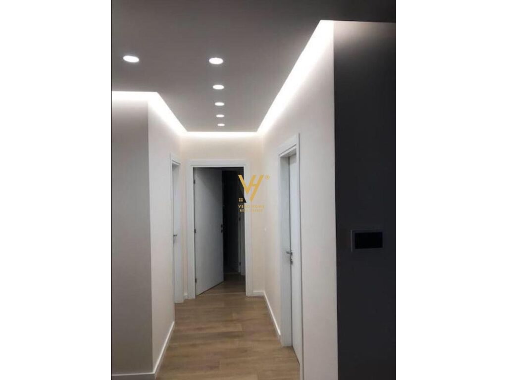 Shitet Apartament 2+1+2 te Rruga Kongresi i Manastirit 100.7 m2 3