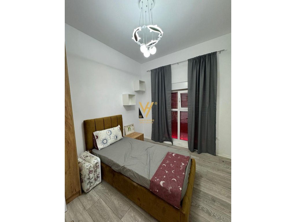 JEPET APARTAMENT 2+1 ME QIRA TE MANGALEM, ALI DEM 500 EURO 4