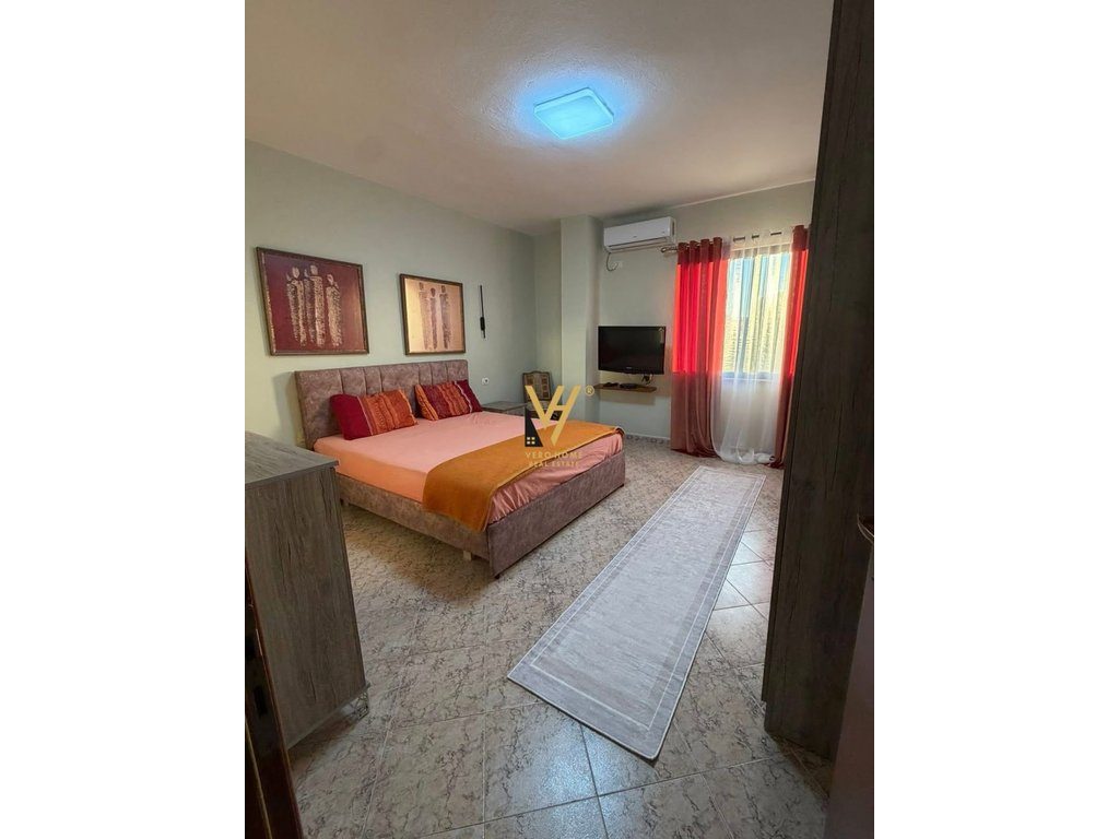 JEPET APARTAMENT 2+1+2+2BLK ME QERA TE MYSLYM SHYRI 70.000 LEKE 4