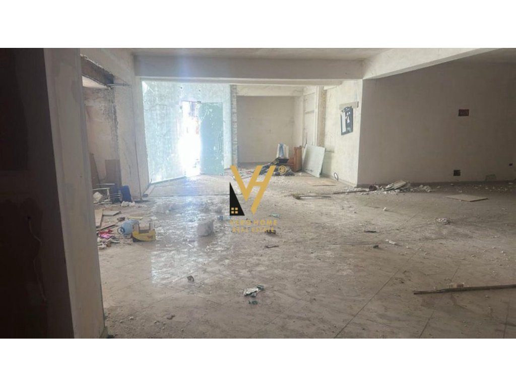 SHITET AMBIENT BIZNESI 262 M2 NE FRESK, LINZE 262.000 EURO 2