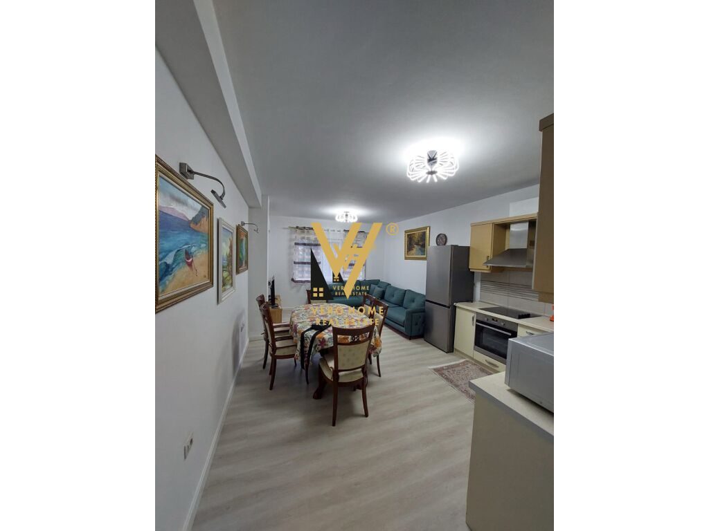 JEPET APARTAMENT 2+1+BLK ME QERA TE KOPESHTI BOTANIK 75.000 LEKE 2