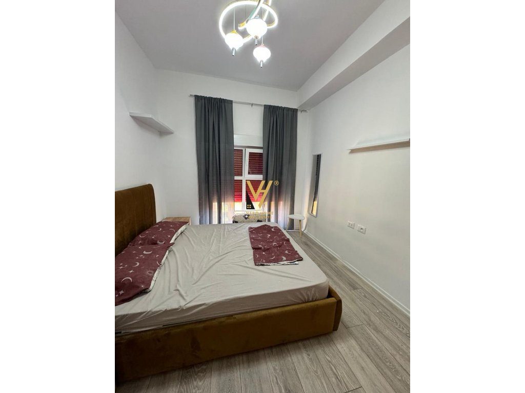 JEPET APARTAMENT 2+1 ME QIRA TE MANGALEM, ALI DEM 500 EURO 3