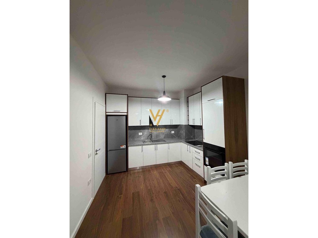 JEPET APARTAMENT 1+1+BLK ME QERA TEK URBAN GATE, ASTIR 50.000 LEKE 2