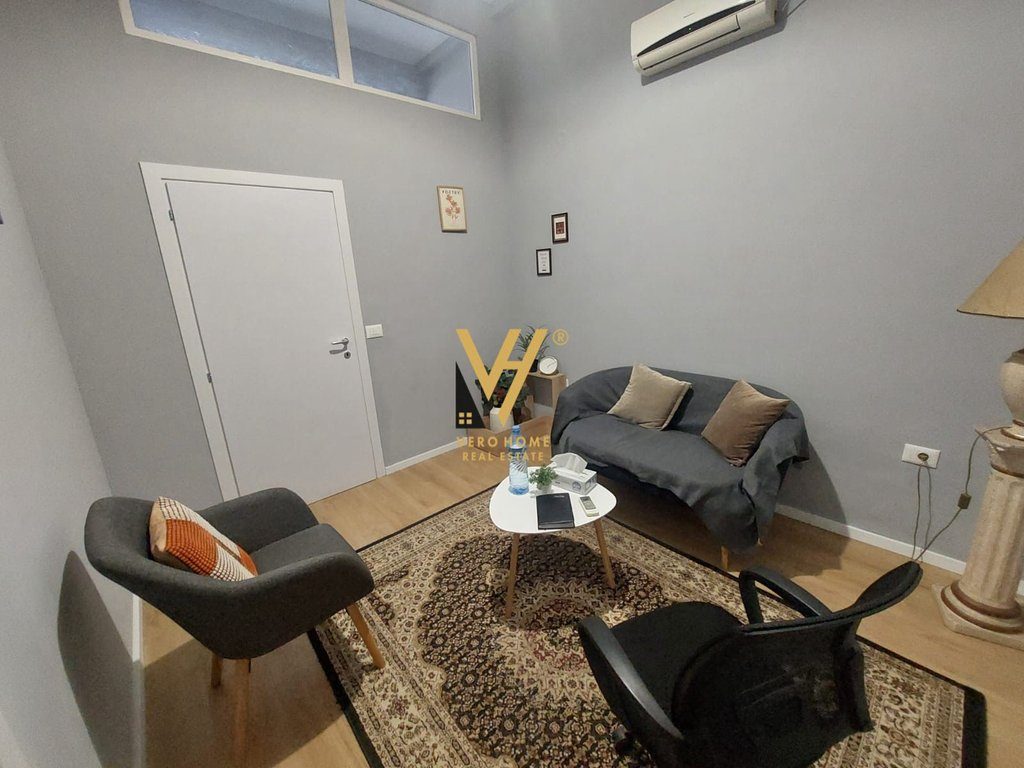 JEPET VILE TRE KATESHE ME QIRA TE RRUGA E ELBASANIT 1.200 EURO 4