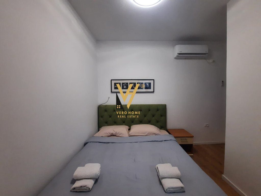 JEPET DUPLEX 2+1+2 ME QIRA NE QENDER 800 EURO 4