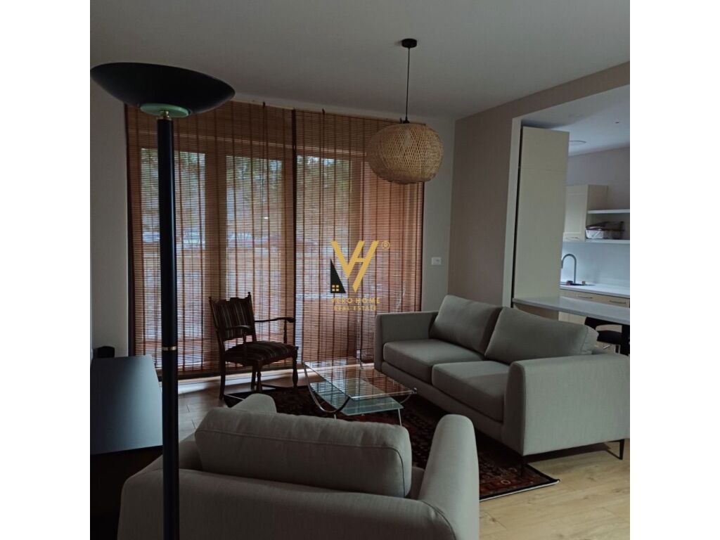 Jepet Apartament 2+1+2+post parkimi me qera te Kodra e Diellit 98 m2