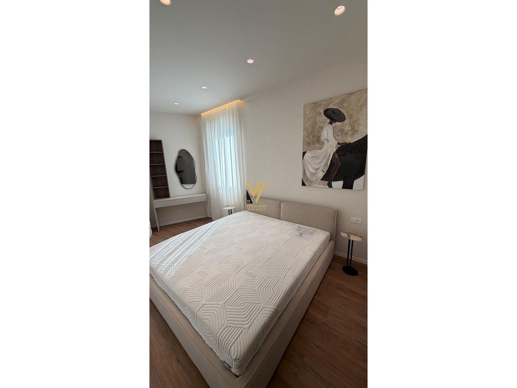JEPET APARTAMENT 2+1+2+BLK ME QERA TE GREEN VALLEY 3, LIQENI THATE 1.900 EURO 4