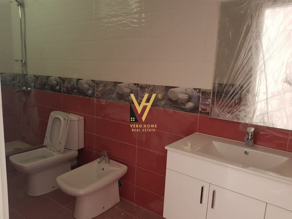 SHITET APARTAMENT 3+1+3+3BLK TE LIQENI I THATE 350.000 EURO 4