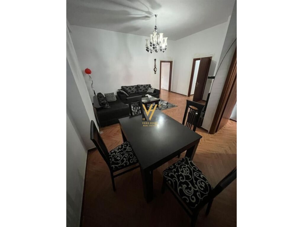 Jepet Apartament 2+1+2 me qera ne Astir 125 m2 3
