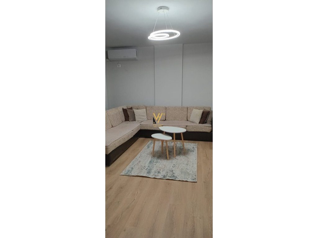 JEPET APARTAMENT 2+1+BLK ME QIRA NE LAPRAKE 60.000 LEKE