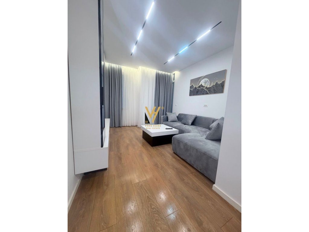 JEPET APARTAMENT 1+1+BLK ME QERA TE 21 DHJETORI 70.000 LEKE