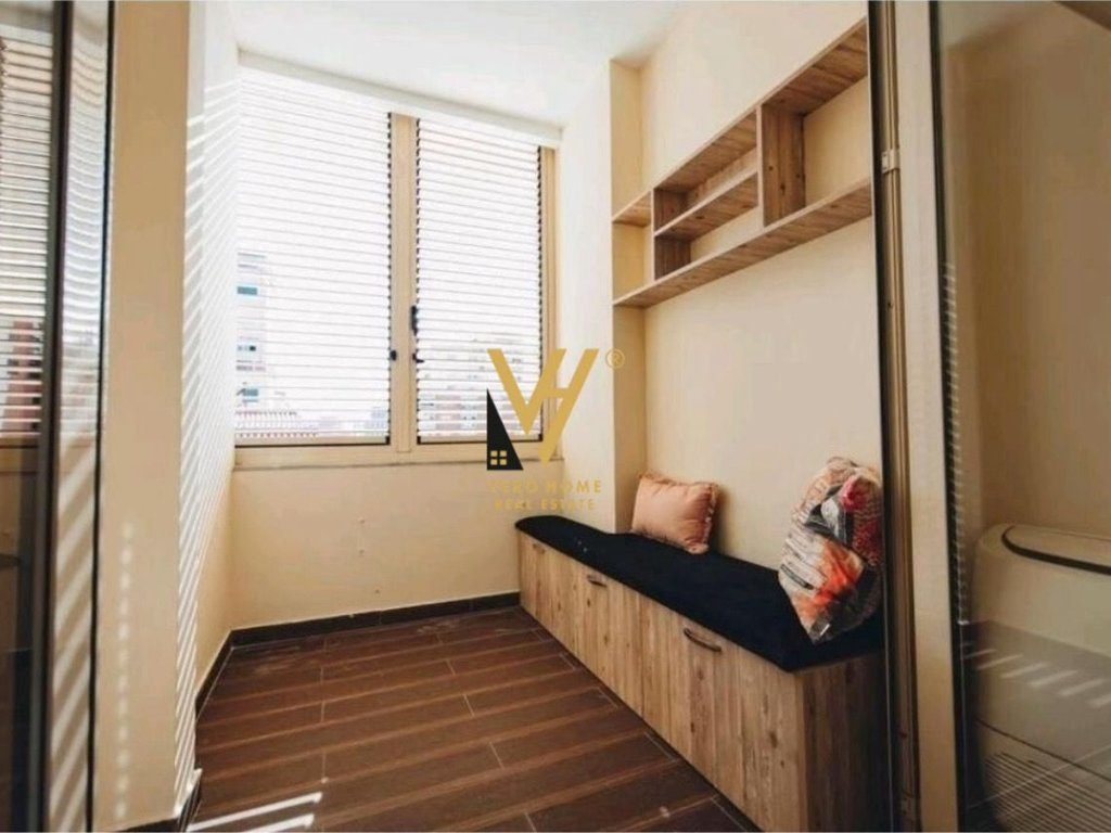 JEPET APARTAMENT 1+1 ME QERA TE RRUGA ISLAM ALLA 650 EURO 3