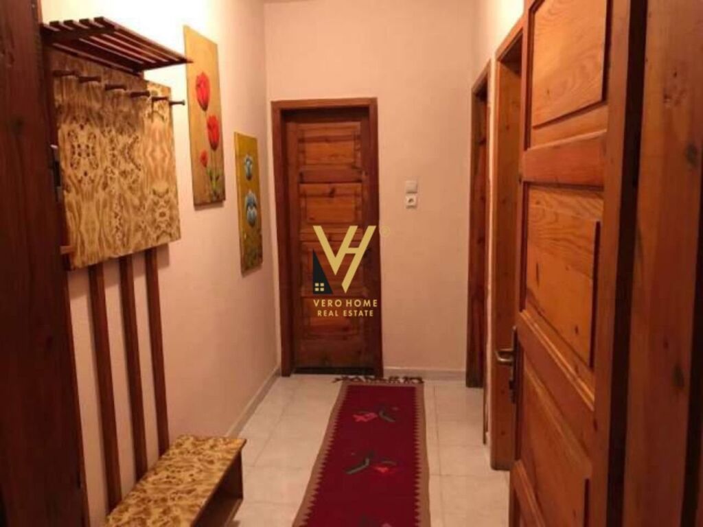 Jepet Apartament 1+1+ballkon me qera te Medreseja 65 m2 4