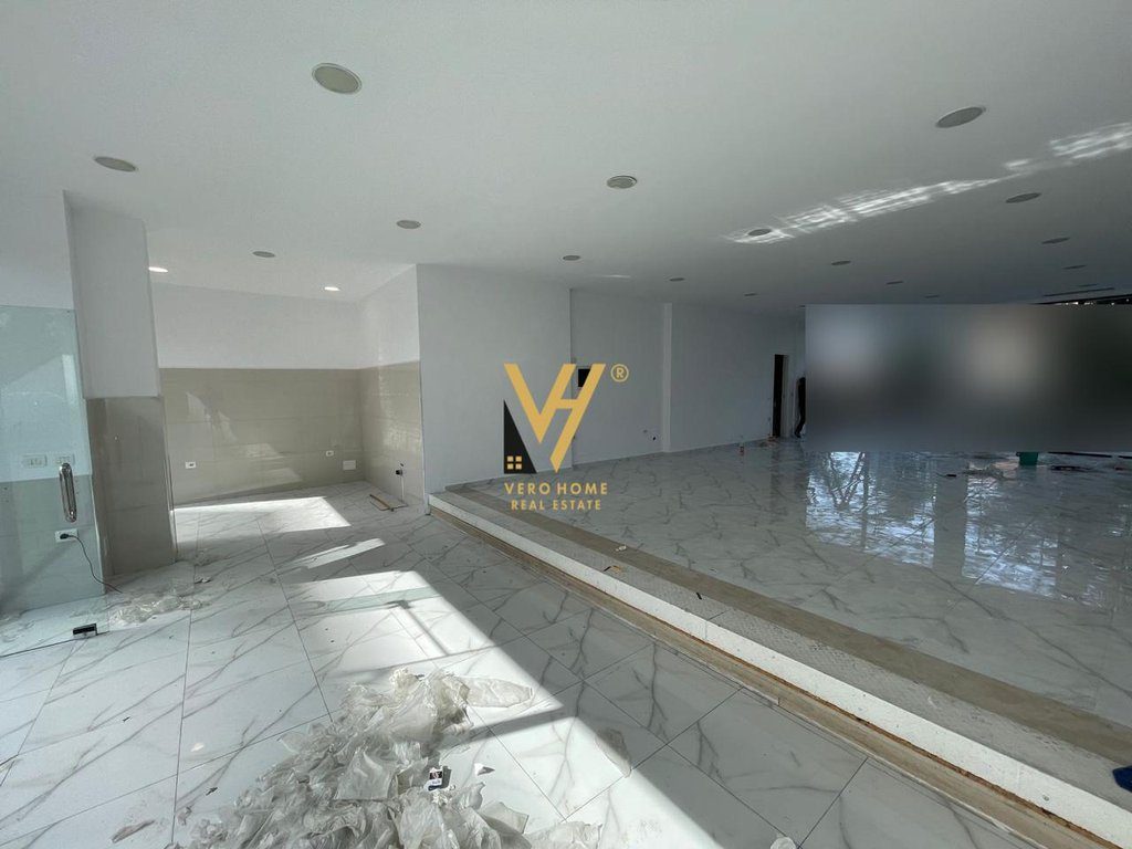 SHITET NJESI BIZNESI 624 M2 TE RRUGA NDRE MJEDA 1.350.000 EURO