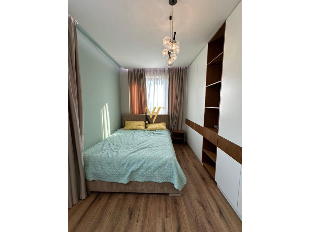 JEPET APARTAMENT 3+1+2+BLK ME QERA TE RRUGA TEODOR KEKO 1.000 EURO 4