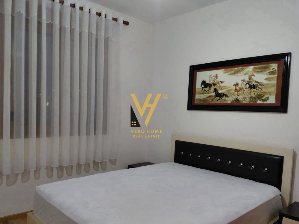 JEPET HYRJE 5+1+2+BLK ME QIRA NE ALI DEM 1.300 EURO 3