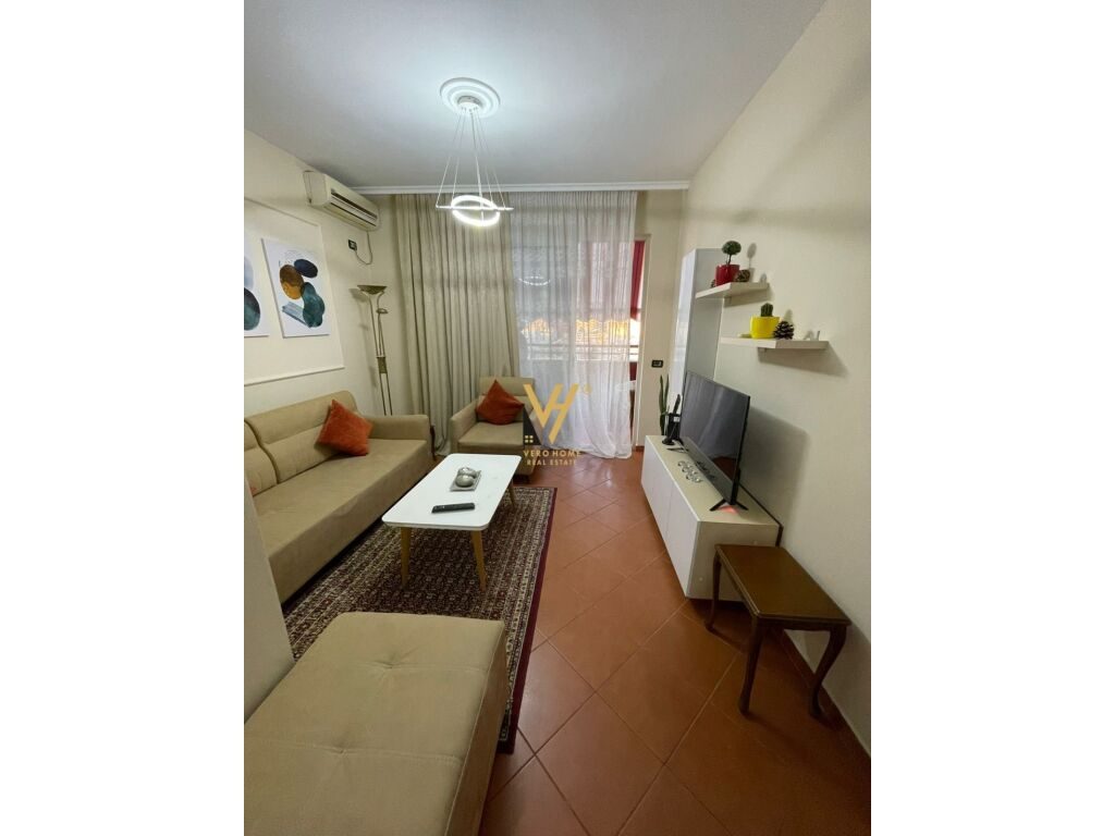Jepet Apartament 2+1+ballkon me qera te Rruga Sami Frasheri 85 m2