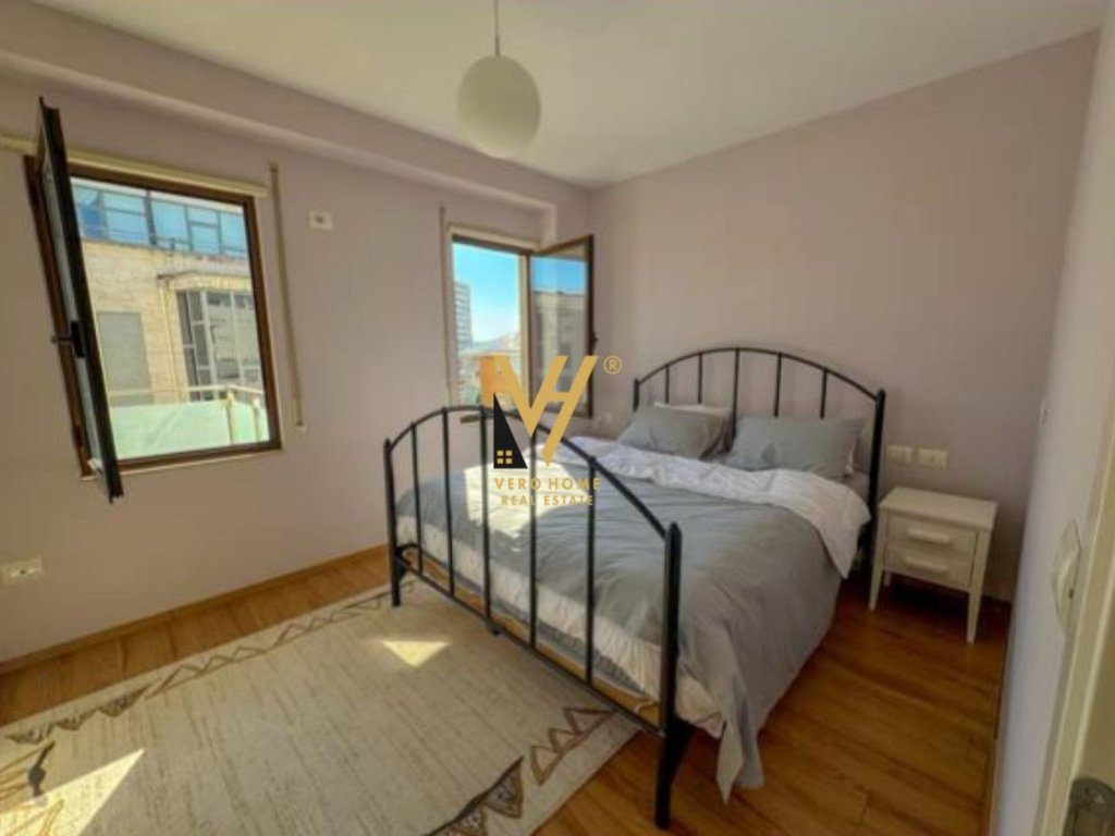 JEPET APARTAMENT 2+1+BLK ME QERA TE PROKURORIA 800 EURO 3