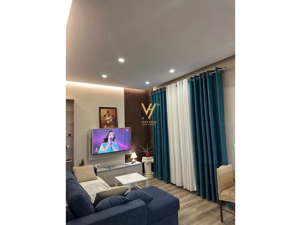 JEPET APARTAMENT 1+1+BLK ME QERA TE PAZARI I RI 650 EURO 2