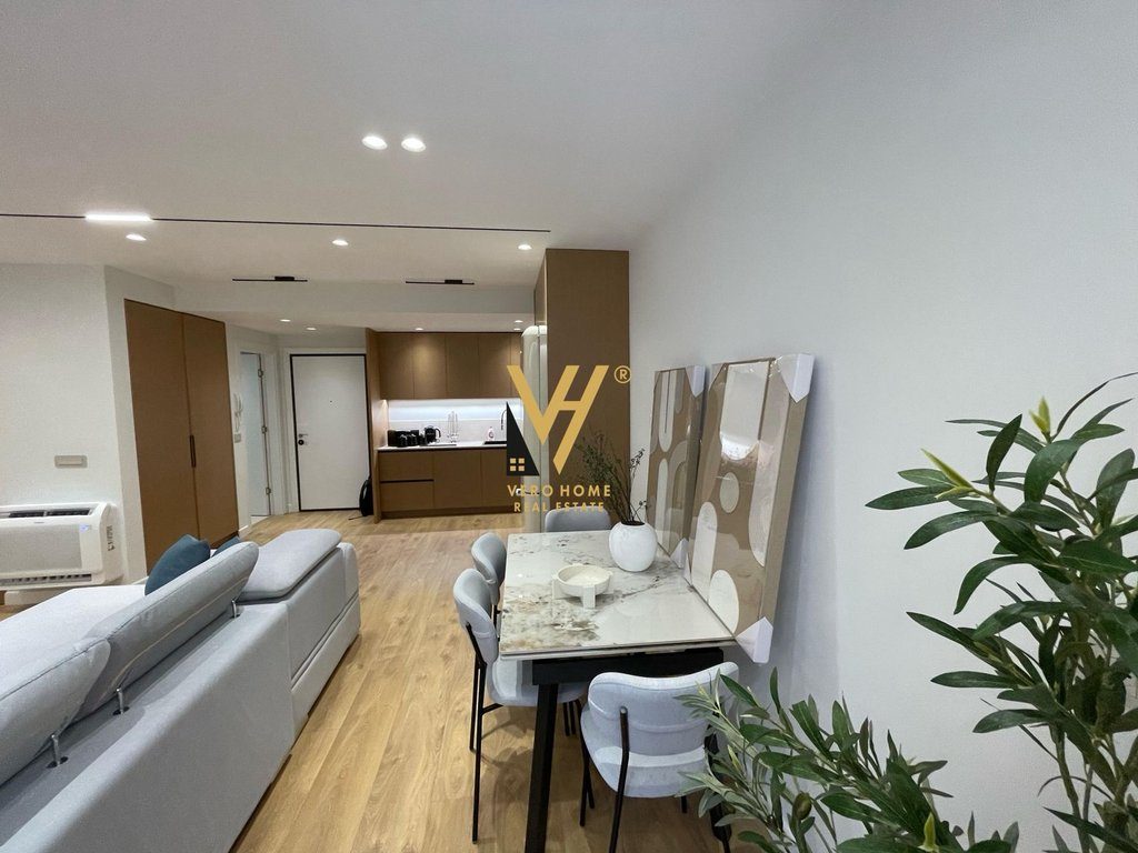 JEPET APARTAMENT 3+1+2+BLK ME QERA TE KODRA E DIELLIT 1, 1.500 EURO 3