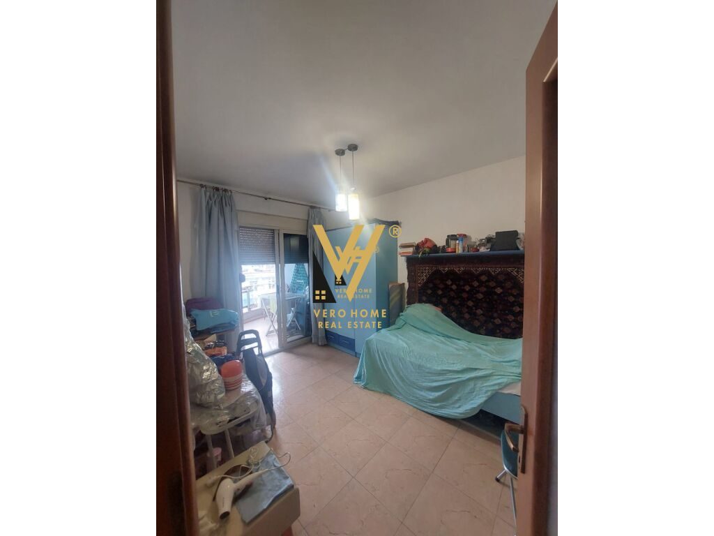 JEPET APARTAMENT 3+1+2BLK ME QERA TE MYSLYM SHYRI 1.000 EURO 4