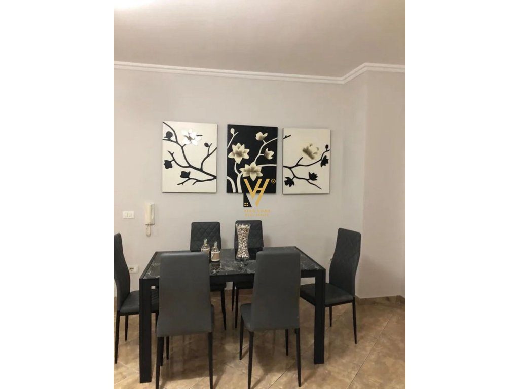 SHITET APARTAMENT 2+1+2+2BLK TE KOM.COLOMBO 2, LIQENI I THATE 25.000.000 LEKE 3