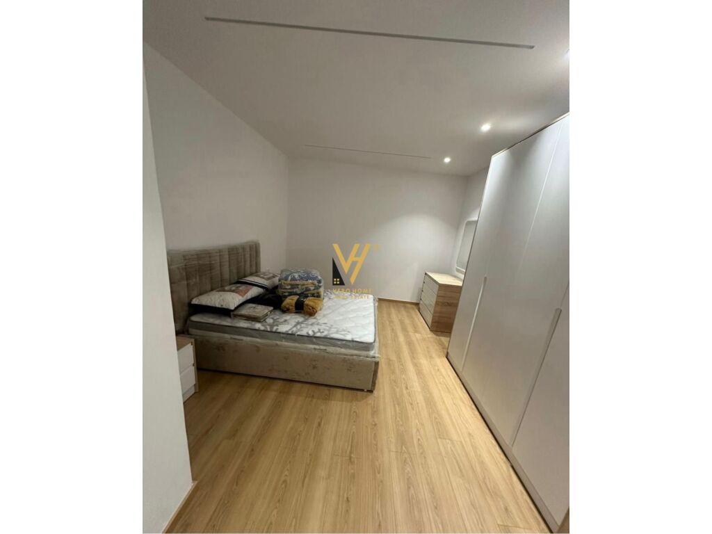 Jepet Apartament 1+1+ballkon me qera te Zogu i Zi 57 m2 3
