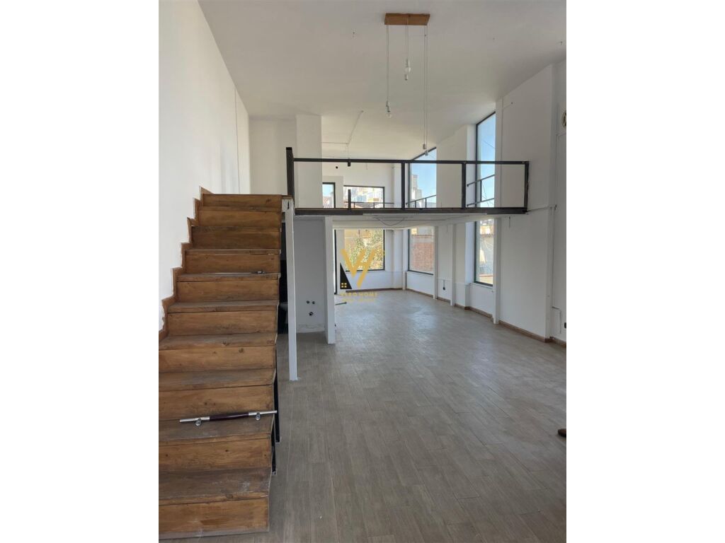 Shitet ambjent duplex te Ambasada Amerikane 80 m2 3