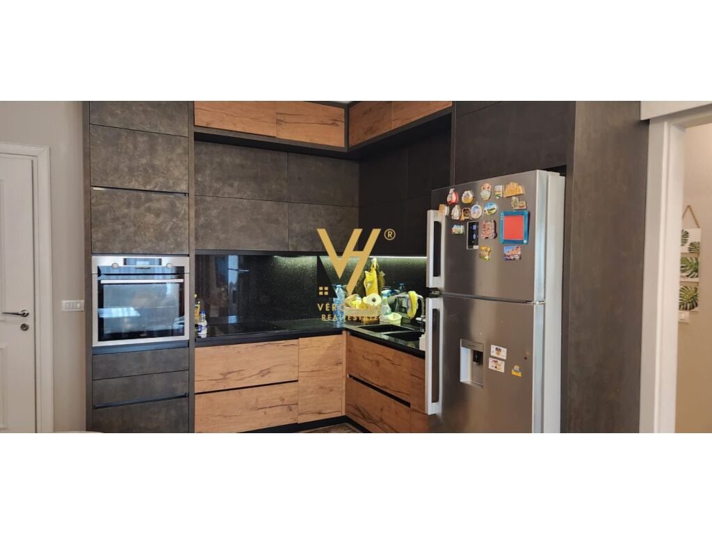 Jepet apartament 2+1+blk+post parkimi me qera te Ish Fusha e Aviacionit 103 m2 4