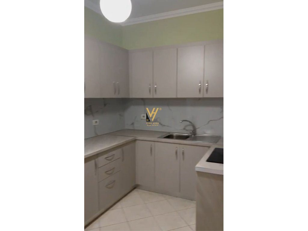 JEPET APARTAMENT 1+1+BLK ME QERA NE SELITE 600 EURO 2