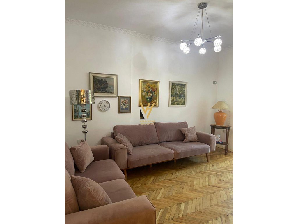 JEPET APARTAMENT 1+1+BLK ME QERA TE MYSLYM SHYRI 600 EURO