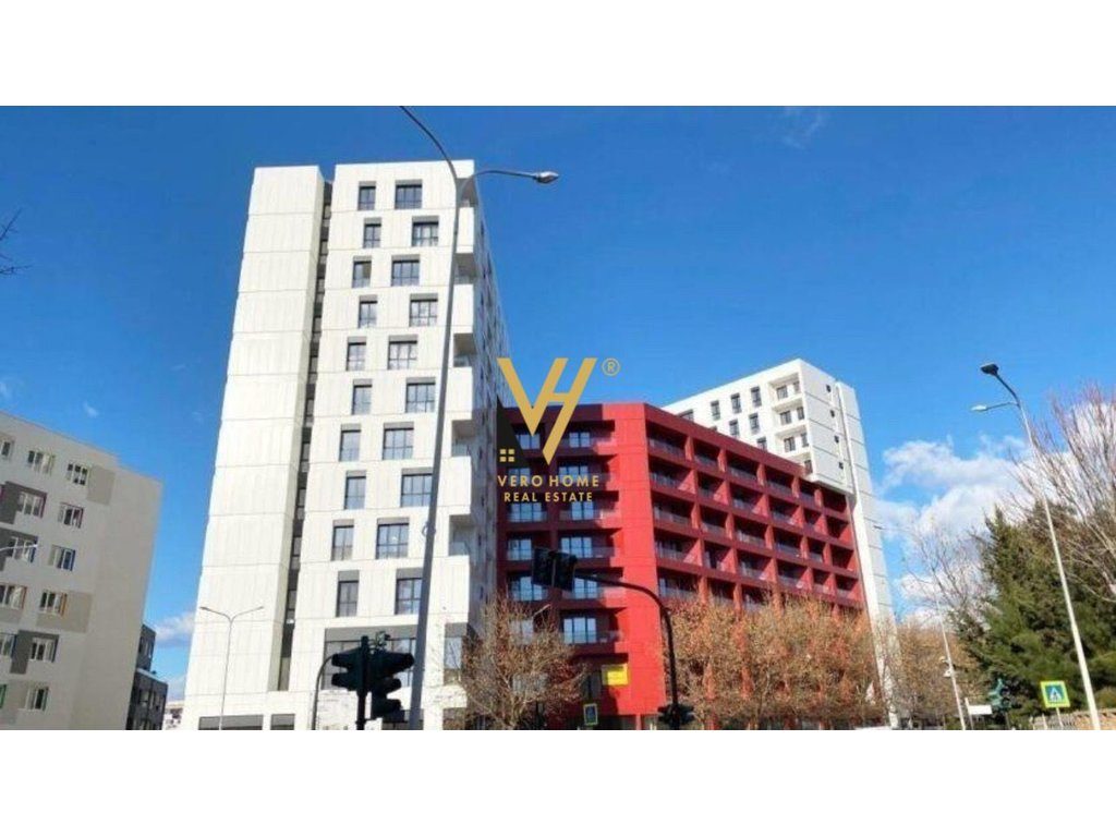 JEPET ZYRE 80 M2 ME QERA TE ARLISI , RRUGA E DIBRES 520 EURO