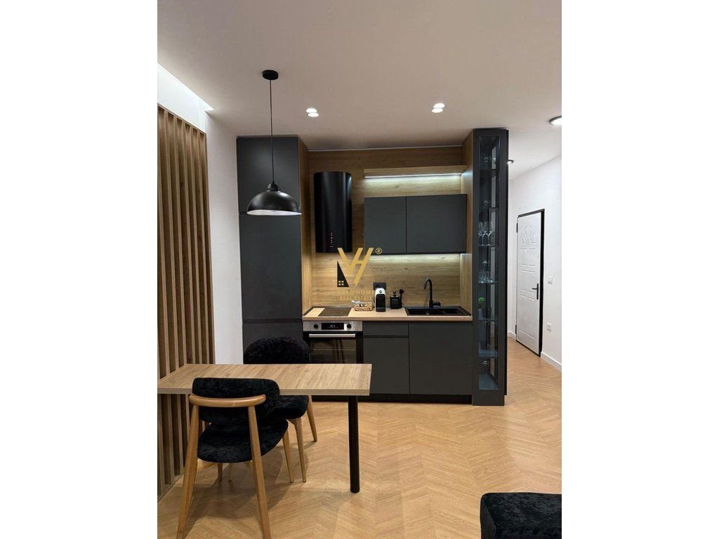 SHITET APARTAMENT 1+1+BLK TE KOPSHTI ZOOLOGJIK 170.000 EURO 2