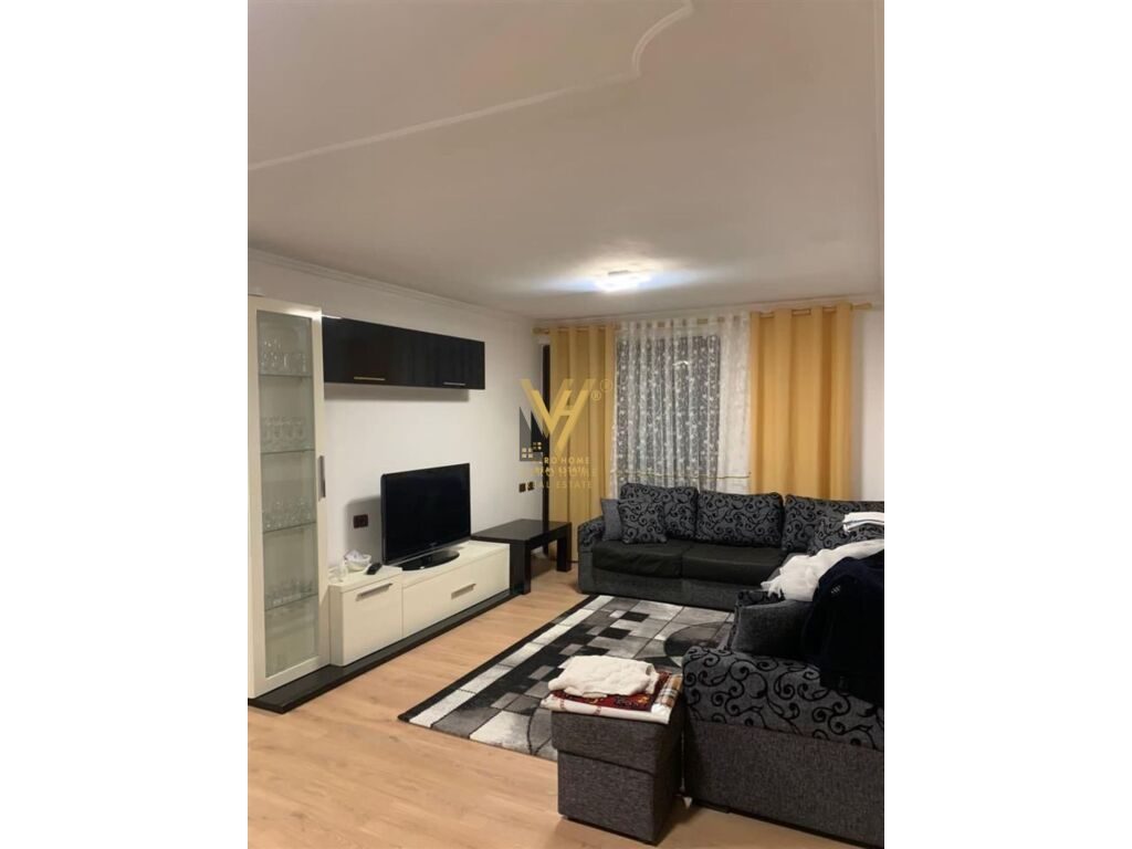SHITET APARTAMENT 2+1+BALLKON TE MYSLYM SHYRI 300.000 EURO
