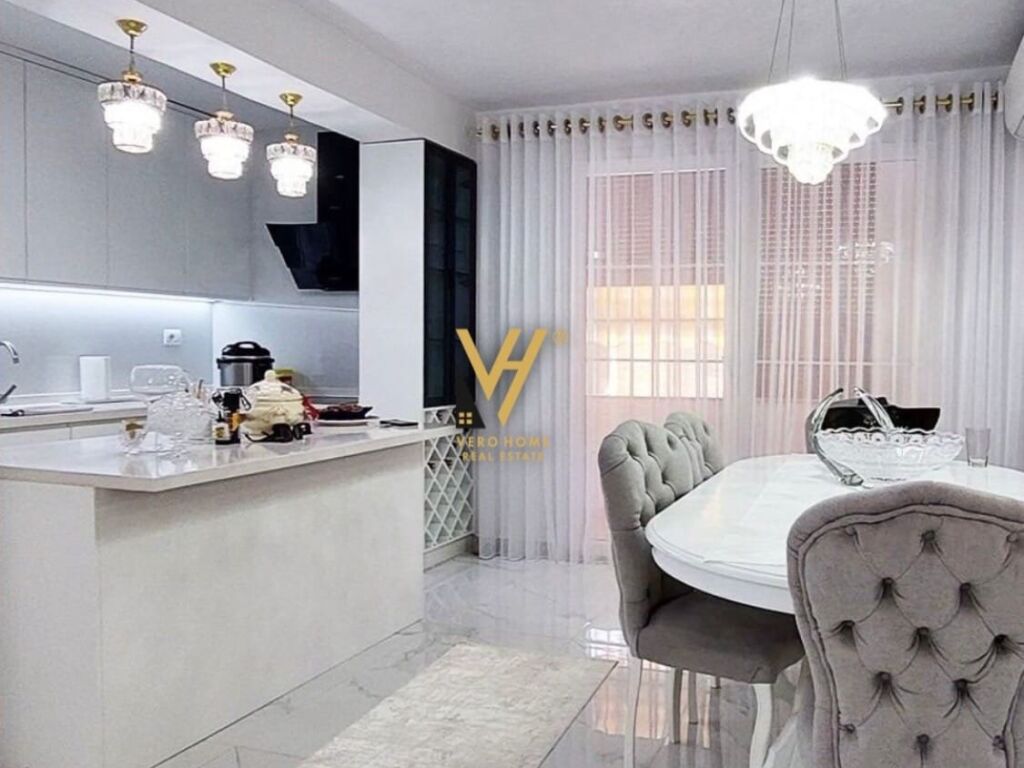 Shitet apartament 2+1 te Tregu Elektrik 108 m2