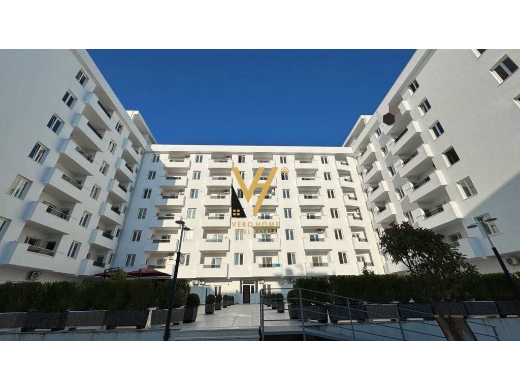 SHITET APARTAMENT 1+1+BLK PRANE HOTEL FLOWER NE GOLEM 80.100 EURO