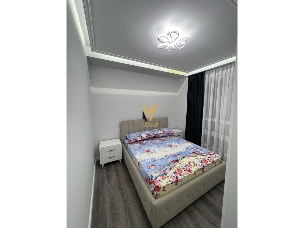 Jepet Apartament 2+1+ballkon me qera te Ish Fusha e Aviacionit 100 m2 4
