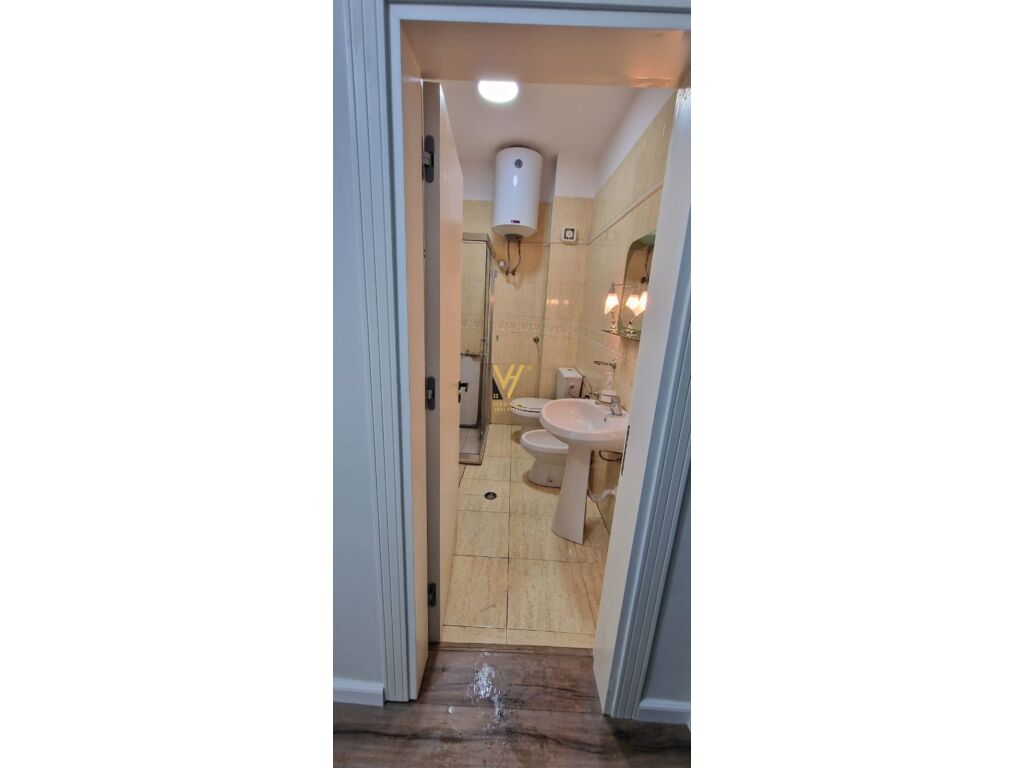 Shitet Apartament 1+1+ballkon te Rruga Ndre Mjeda 69 m2 4